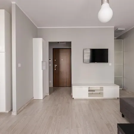 Shortstaypoland Kasprzaka B172 *