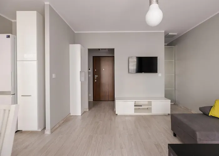 Shortstaypoland Kasprzaka B172 *