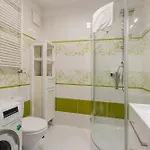 Shortstaypoland Kasprzaka B172 *